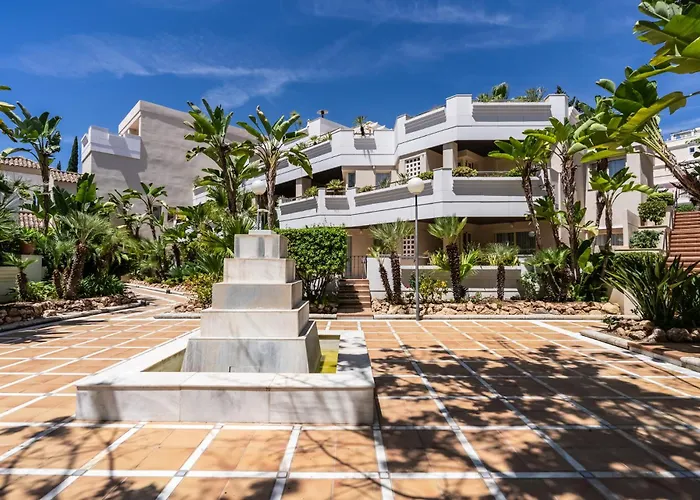 Fuente Aloha - Puerto Banus Apartment Marbella